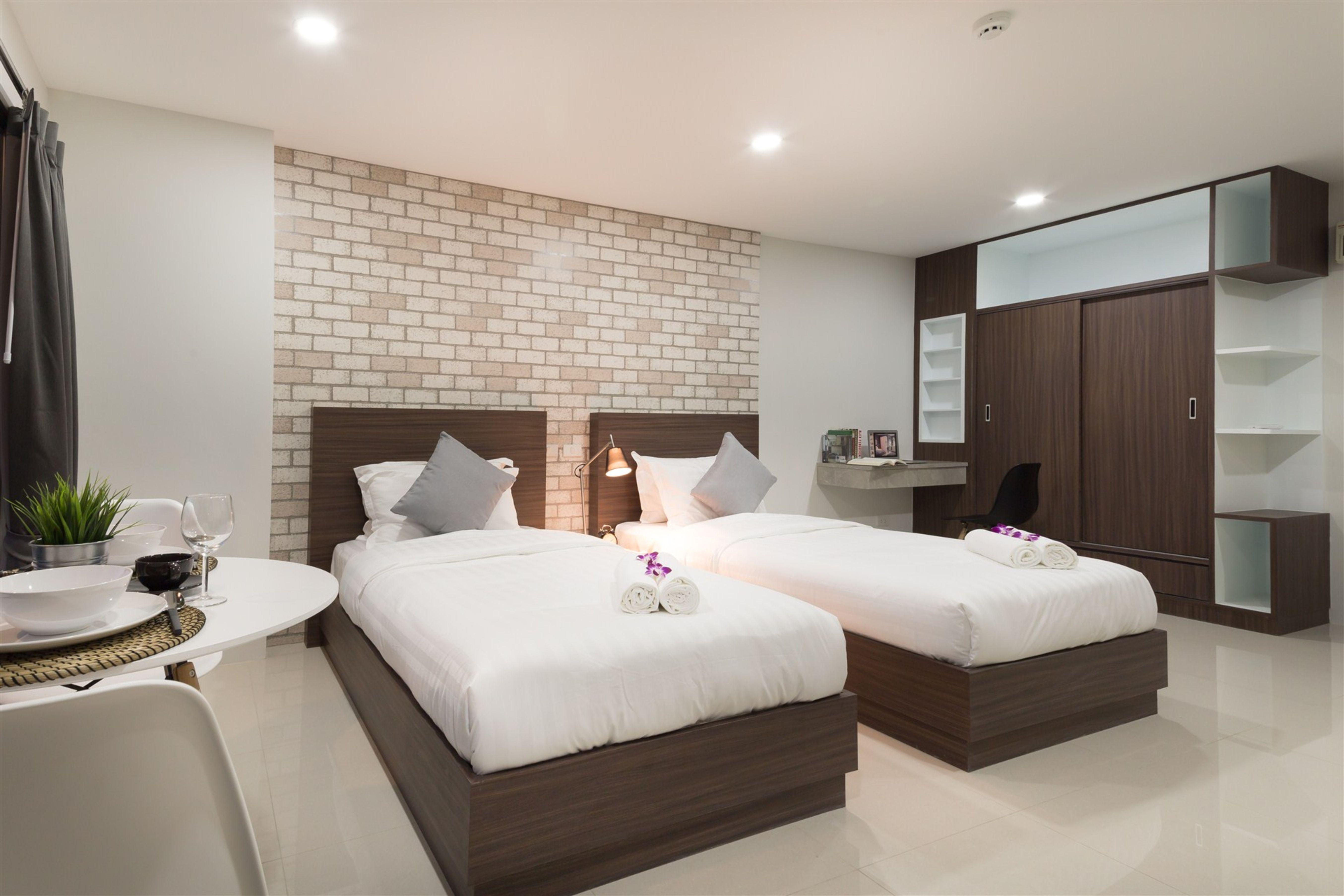 Q Space Residence Bangkok Luaran gambar