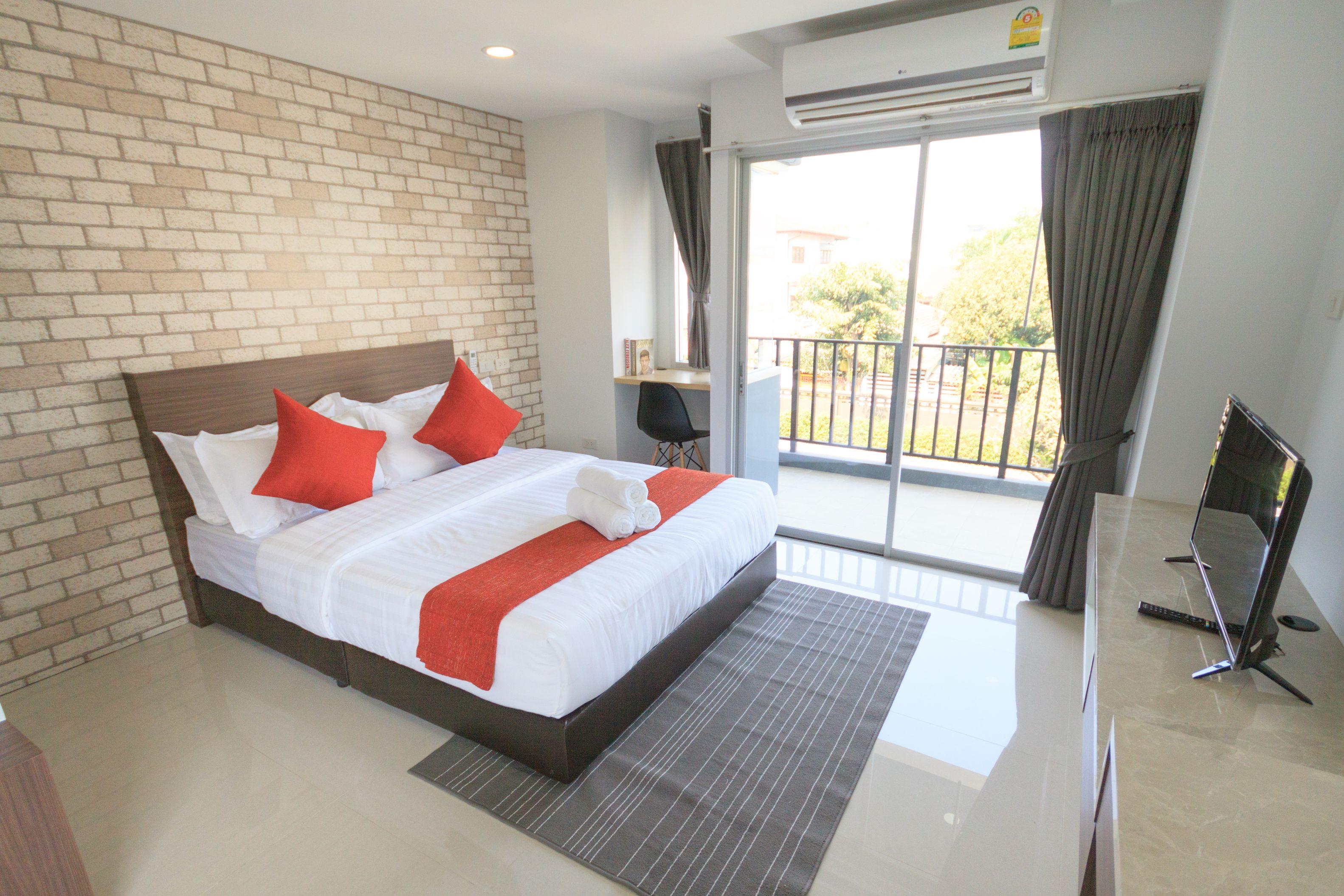 Q Space Residence Bangkok Luaran gambar